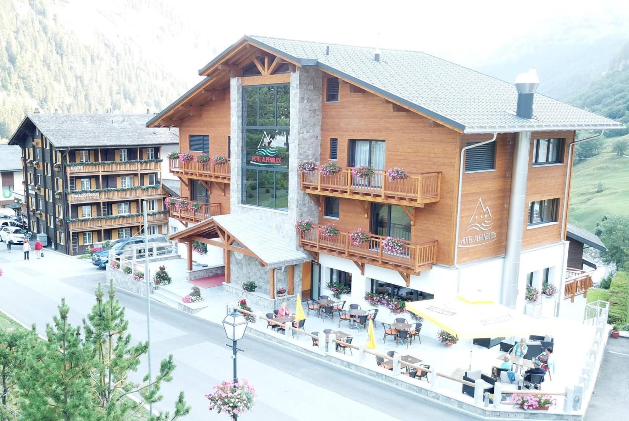 Hotel Alpenblick-Leukerbad-Therme Екстер'єр фото