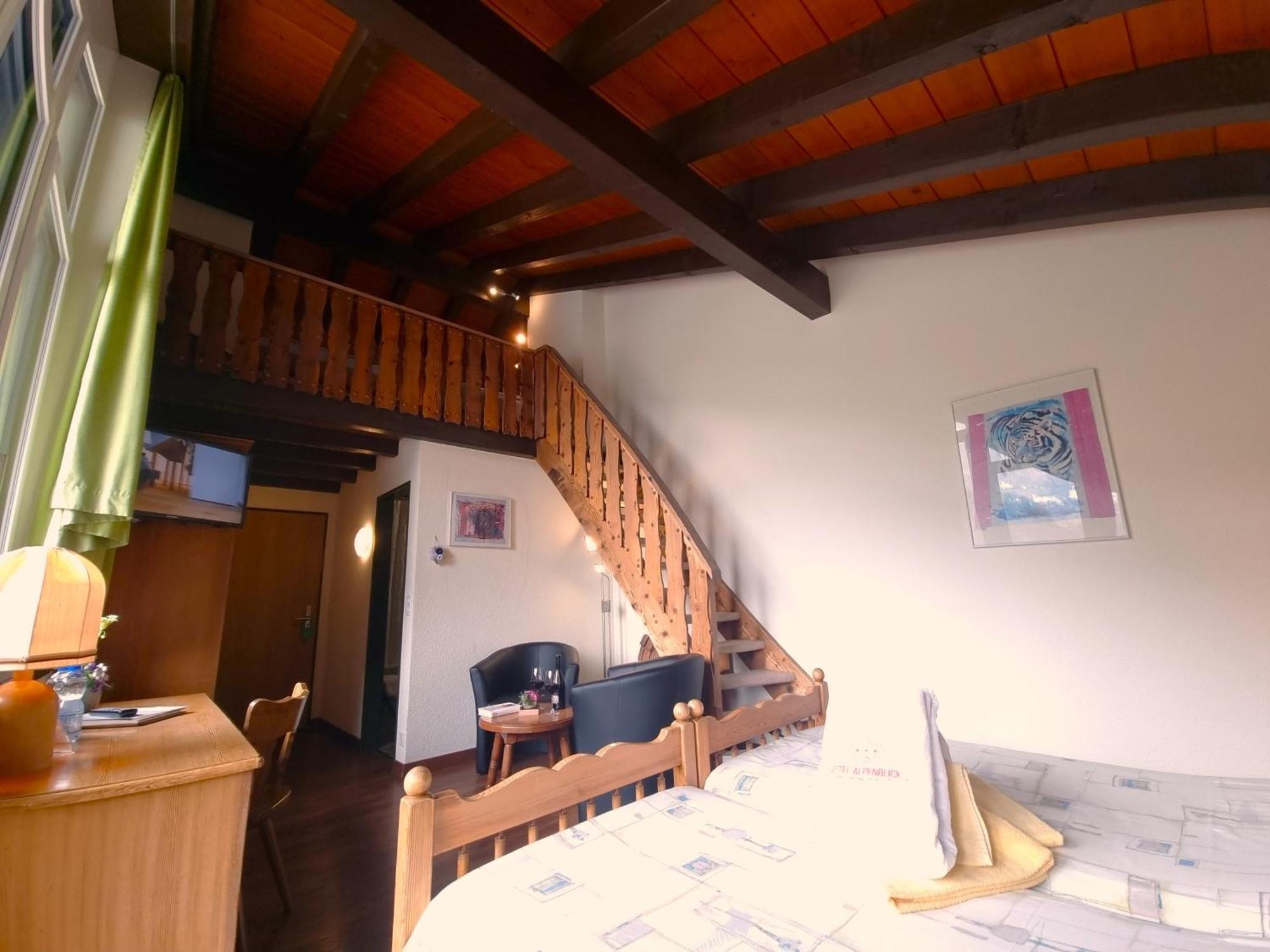 Hotel Alpenblick-Leukerbad-Therme Номер фото