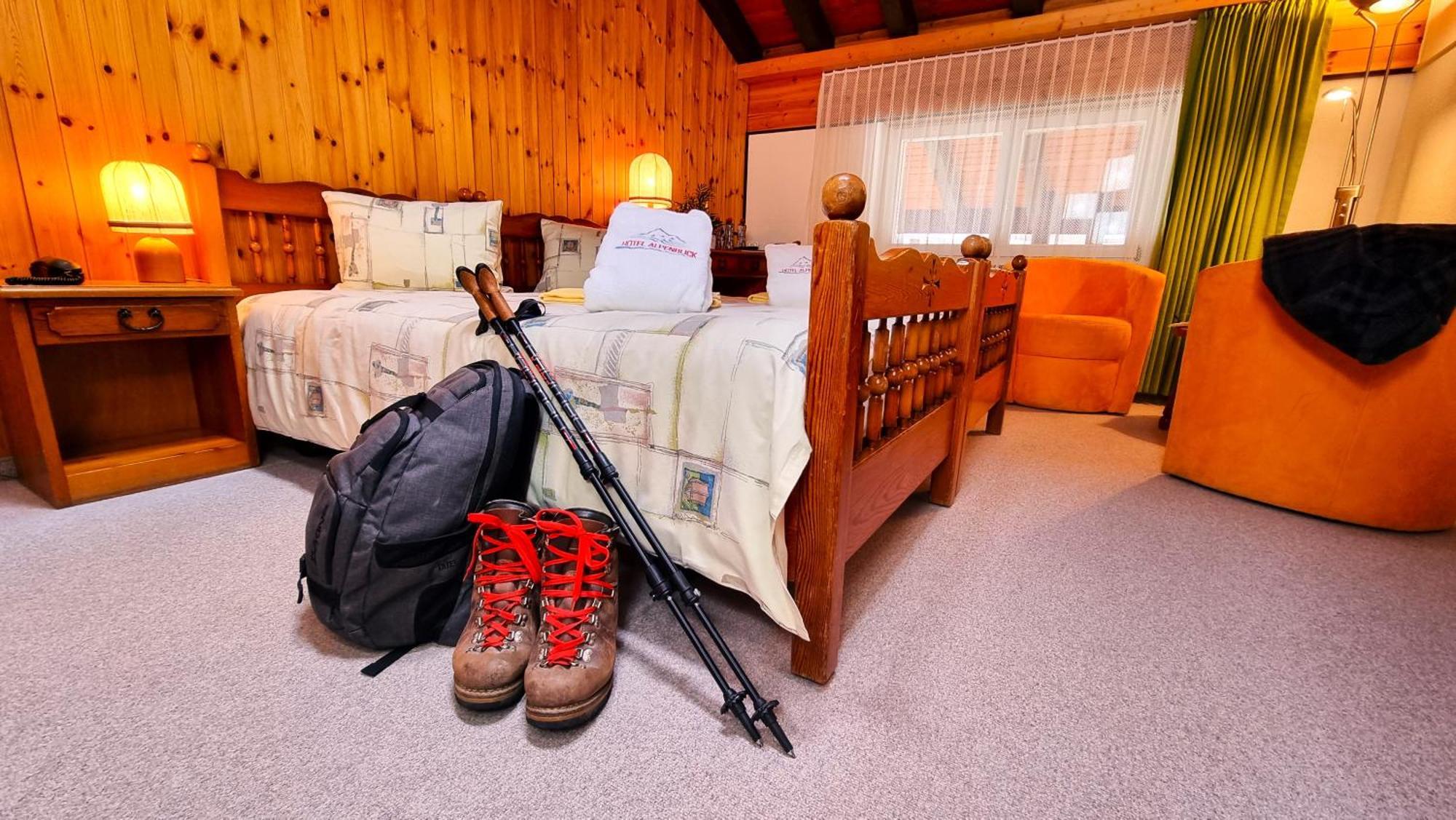 Hotel Alpenblick-Leukerbad-Therme Номер фото