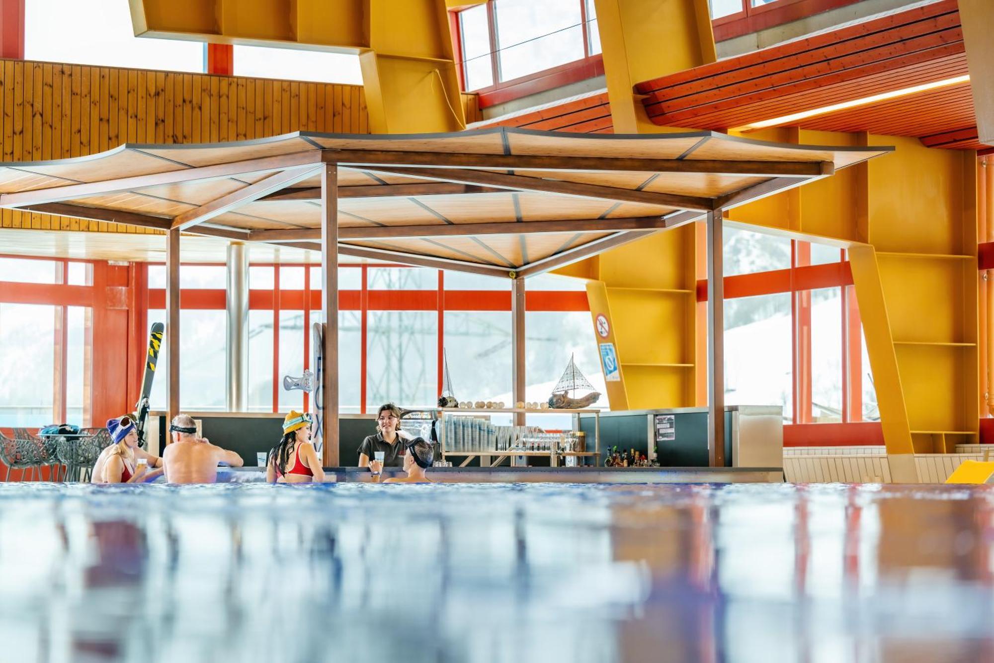 Hotel Alpenblick-Leukerbad-Therme Екстер'єр фото