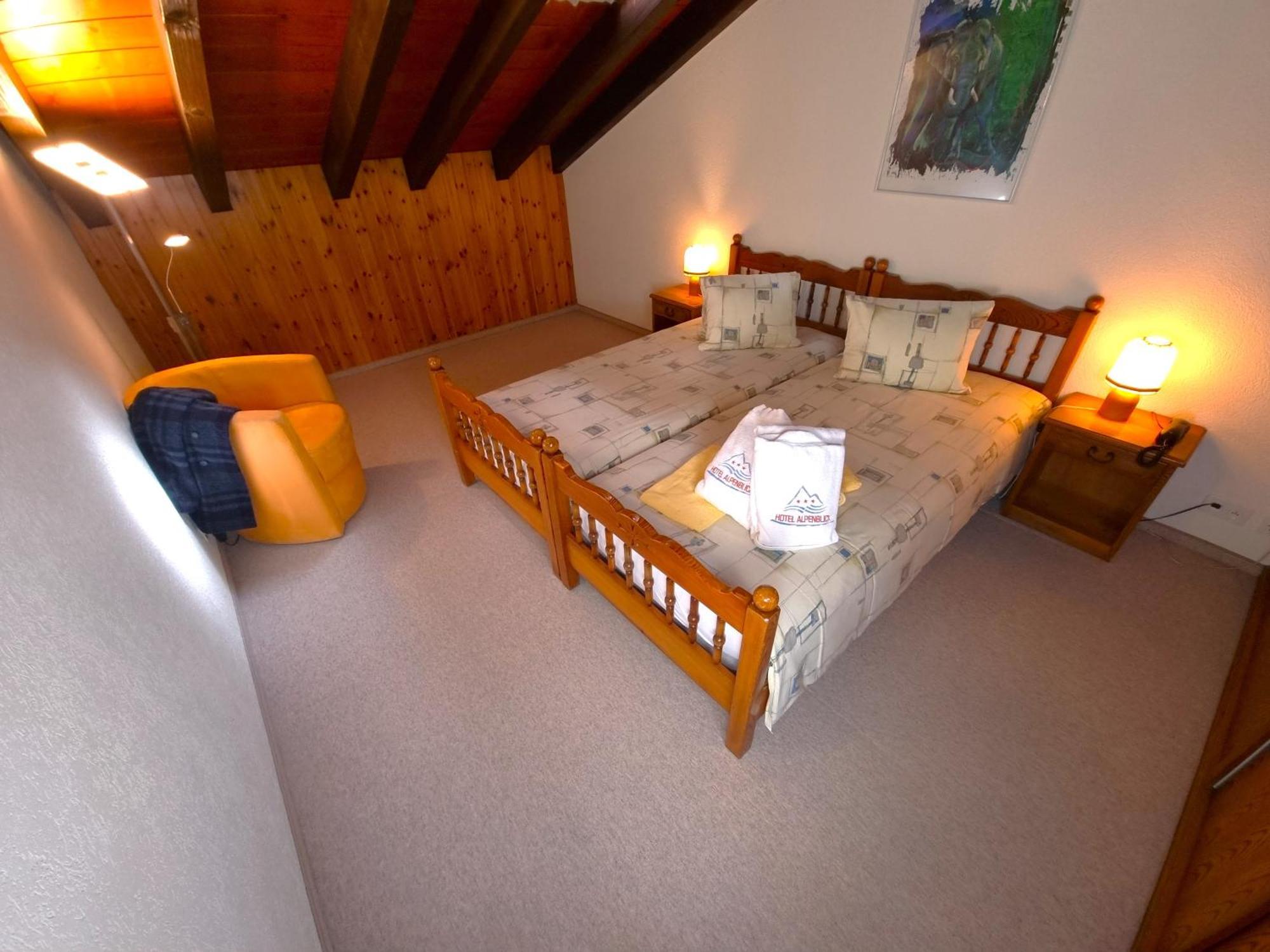 Hotel Alpenblick-Leukerbad-Therme Номер фото
