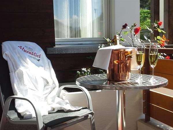 Hotel Alpenblick-Leukerbad-Therme Екстер'єр фото